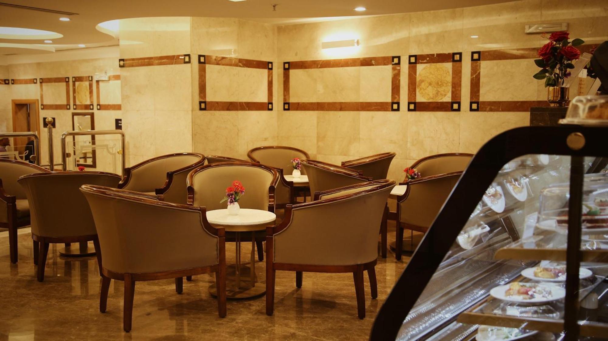 Nozol Royal Inn Hotel Medina Buitenkant foto