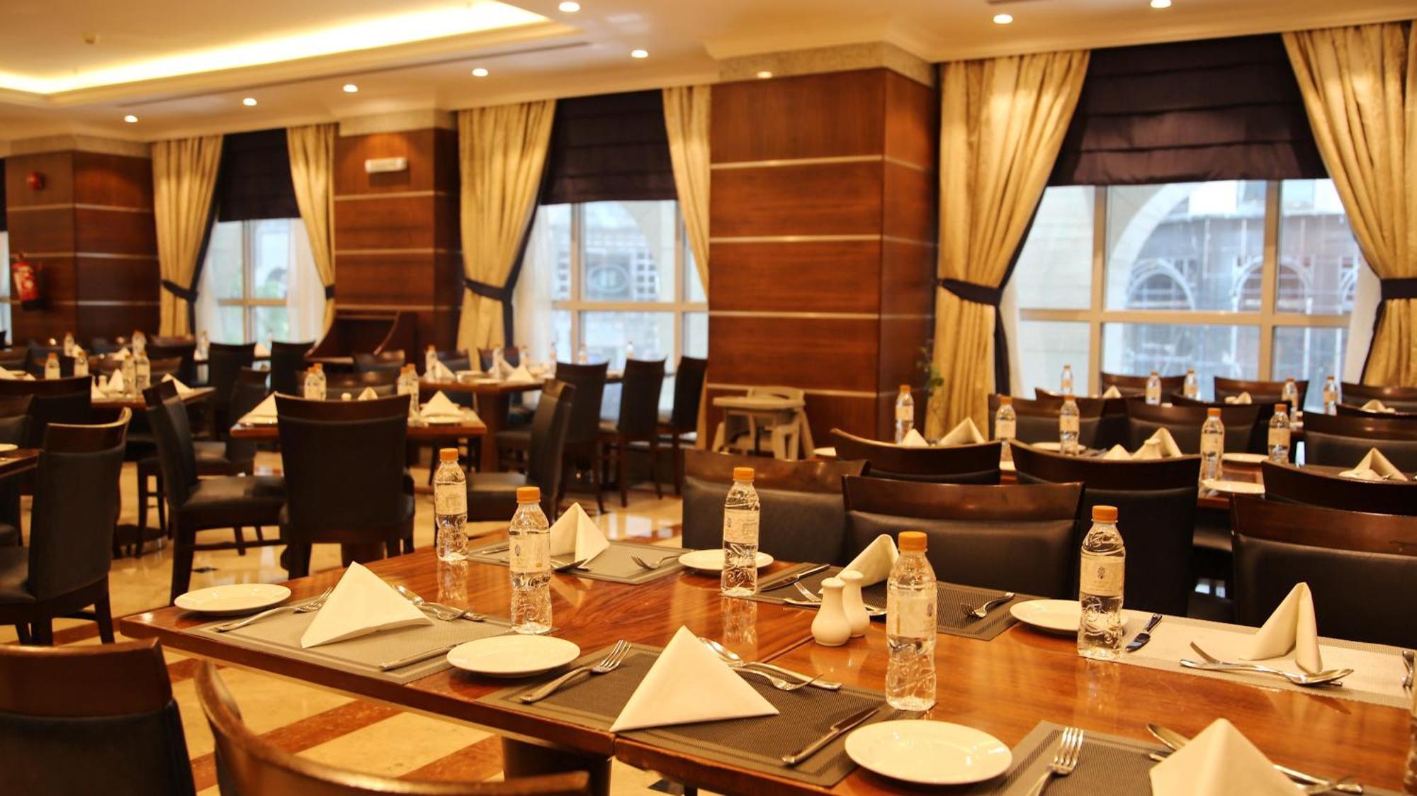 Nozol Royal Inn Hotel Medina Buitenkant foto